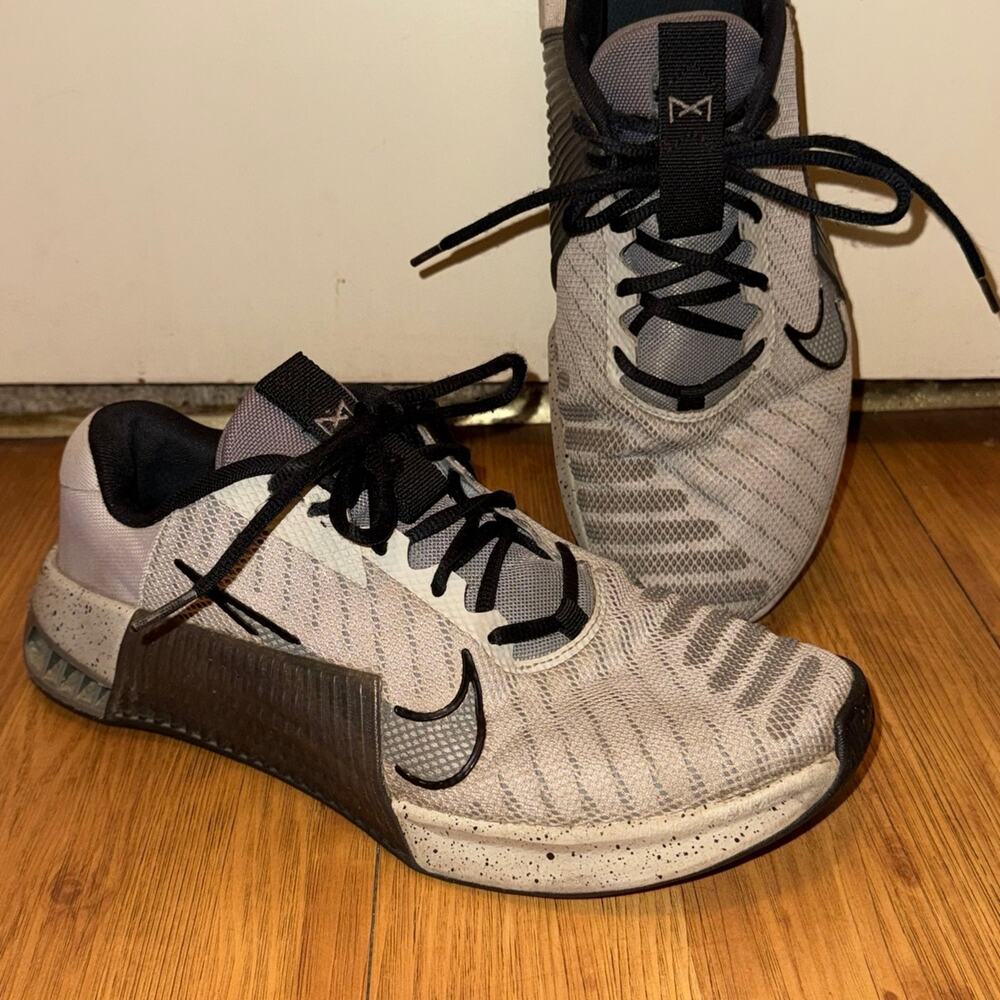 Nike Metcon 9 Men’s Size 10.5 Light Iron Ore CrossFit Training Gym Shoes DZ2617